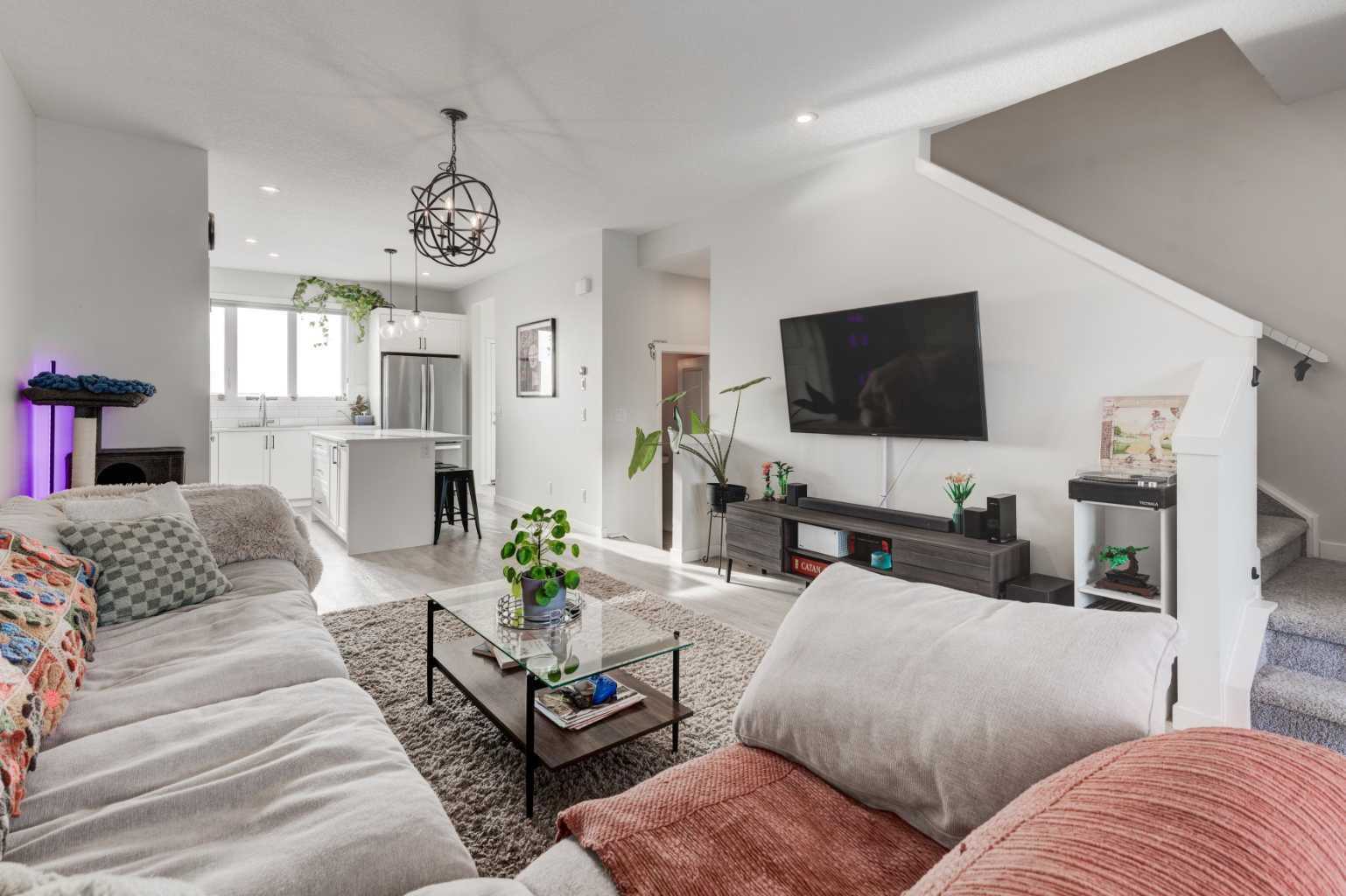 1969 Rangeview Drive SE