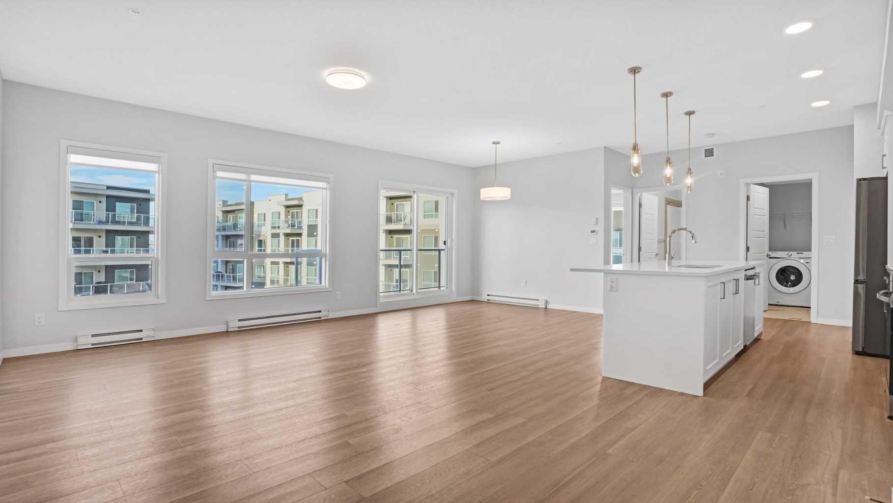 220 Seton Grove SE 1302