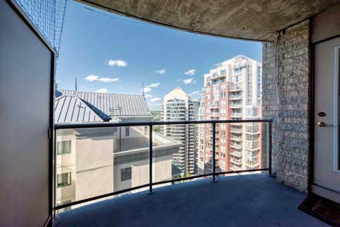 Tiny photo for 683 10 Street SW #1901, Calgary, AB T2P 5G3 (MLS # A2316997)