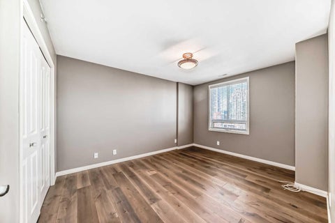 Tiny photo for 683 10 Street SW #1901, Calgary, AB T2P 5G3 (MLS # A2316997)