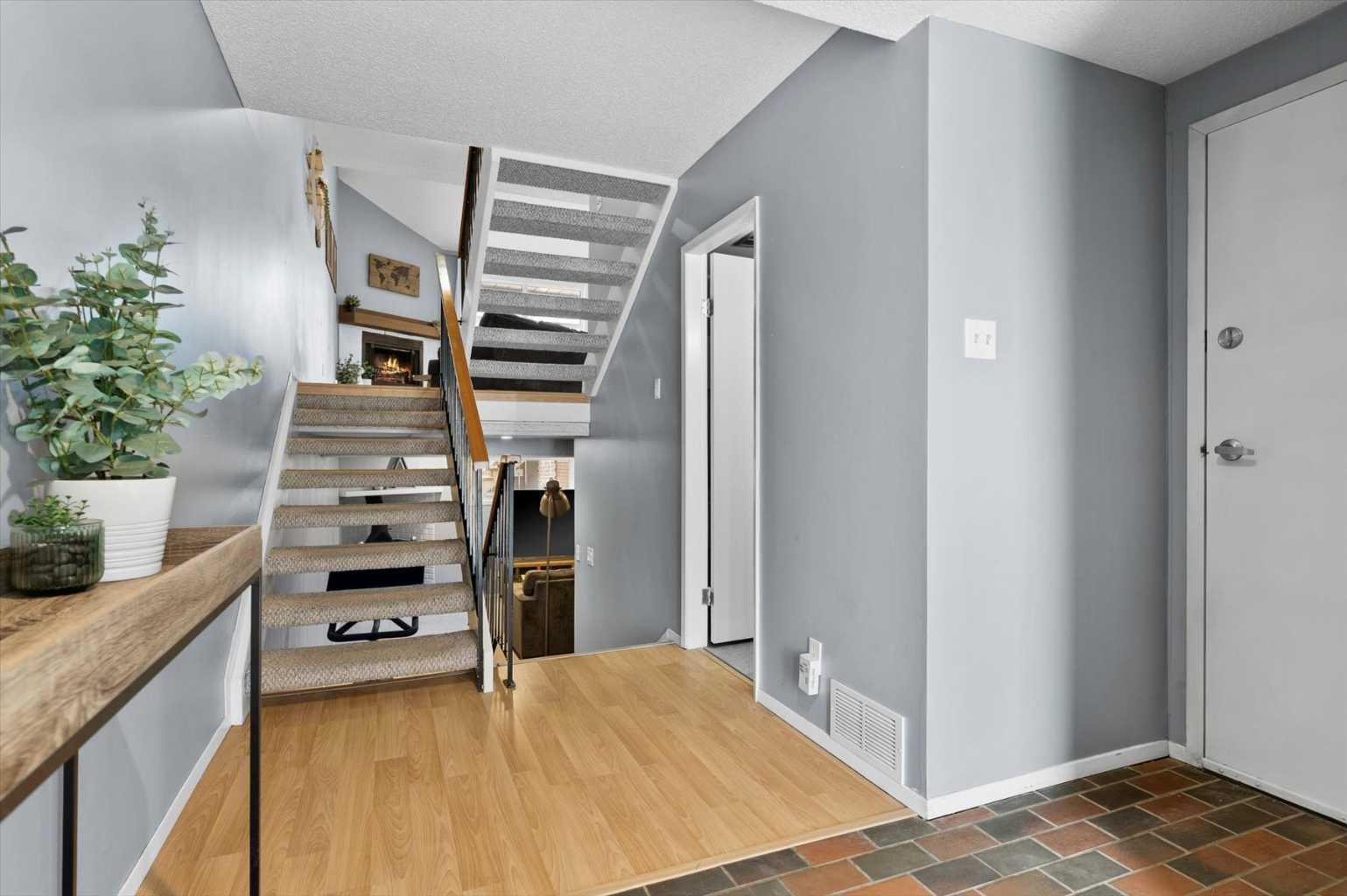 2225 Oakmoor Drive SW 31