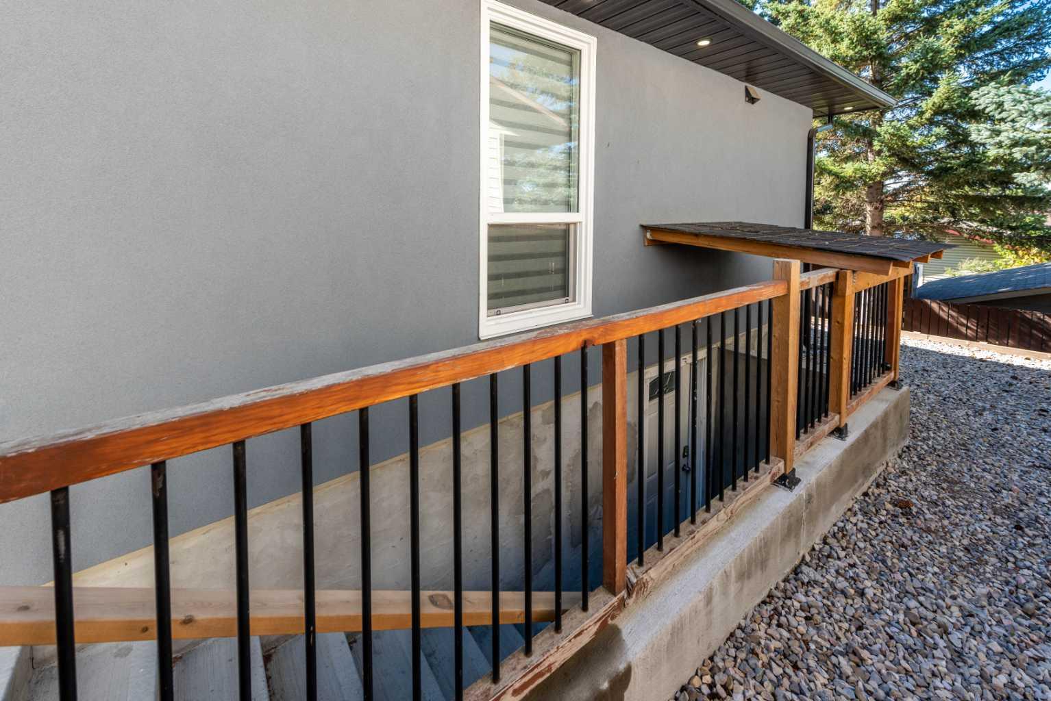 39 Whitlock Close NE