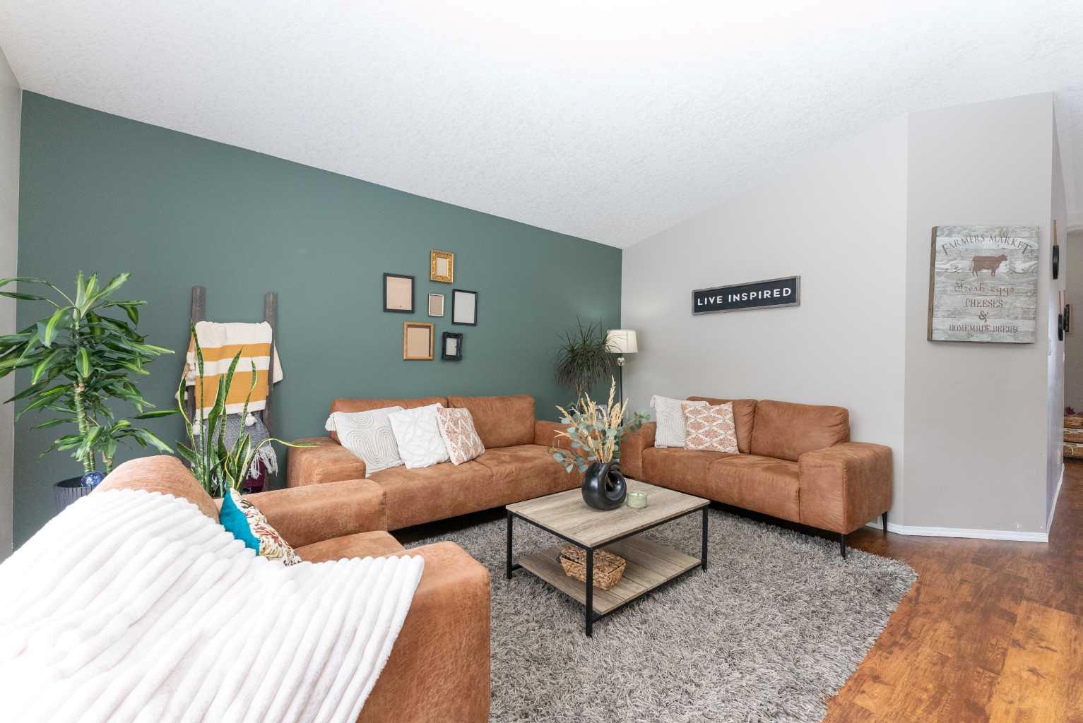 619 Aberdeen Crescent W