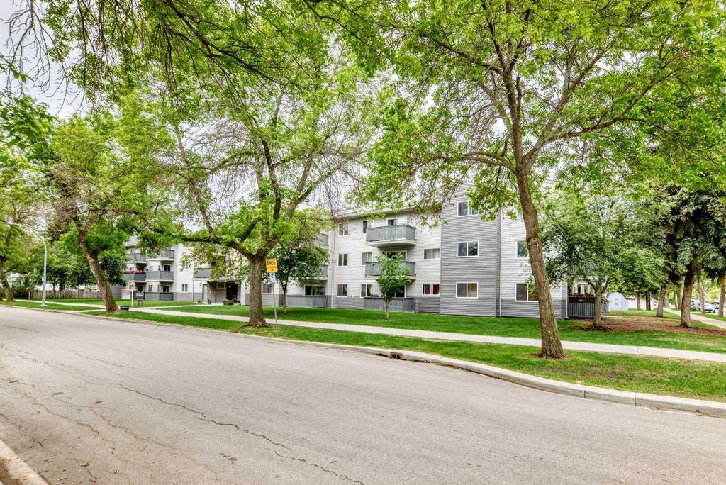 Photo of 10838 108 Street NW #305, Edmonton, AB T5H 3A6 (MLS # A2318648)