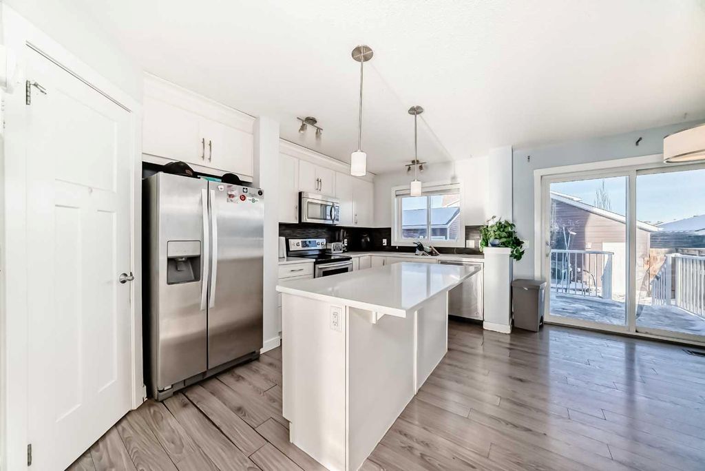 Photo of 366 Auburn Bay Avenue SE, Calgary, AB T3M 2C8 (MLS # A2281637)