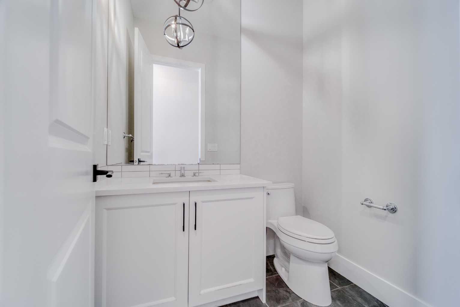 111 Aspen Summit Boulevard SW