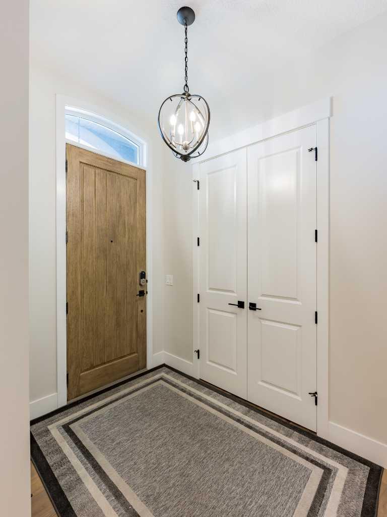 111 Aspen Summit Boulevard SW