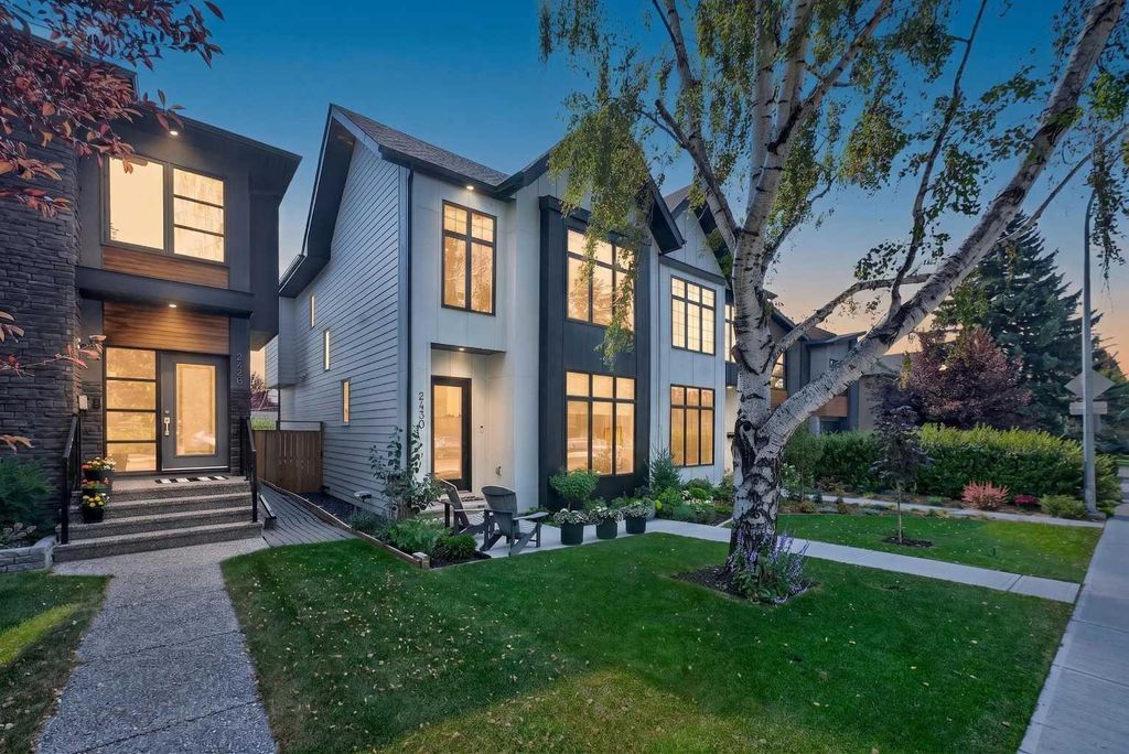 Photo of 2430 26 Street SW, Calgary, AB T3E 2A7 (MLS # A2331292)