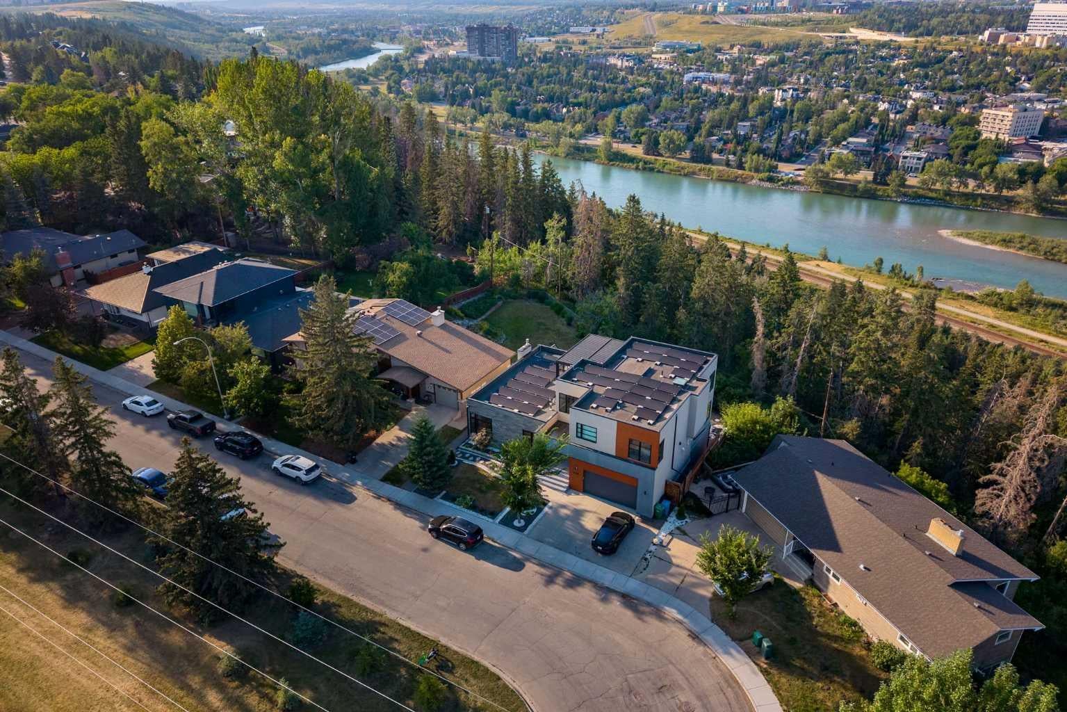 3508 Spruce Drive SW