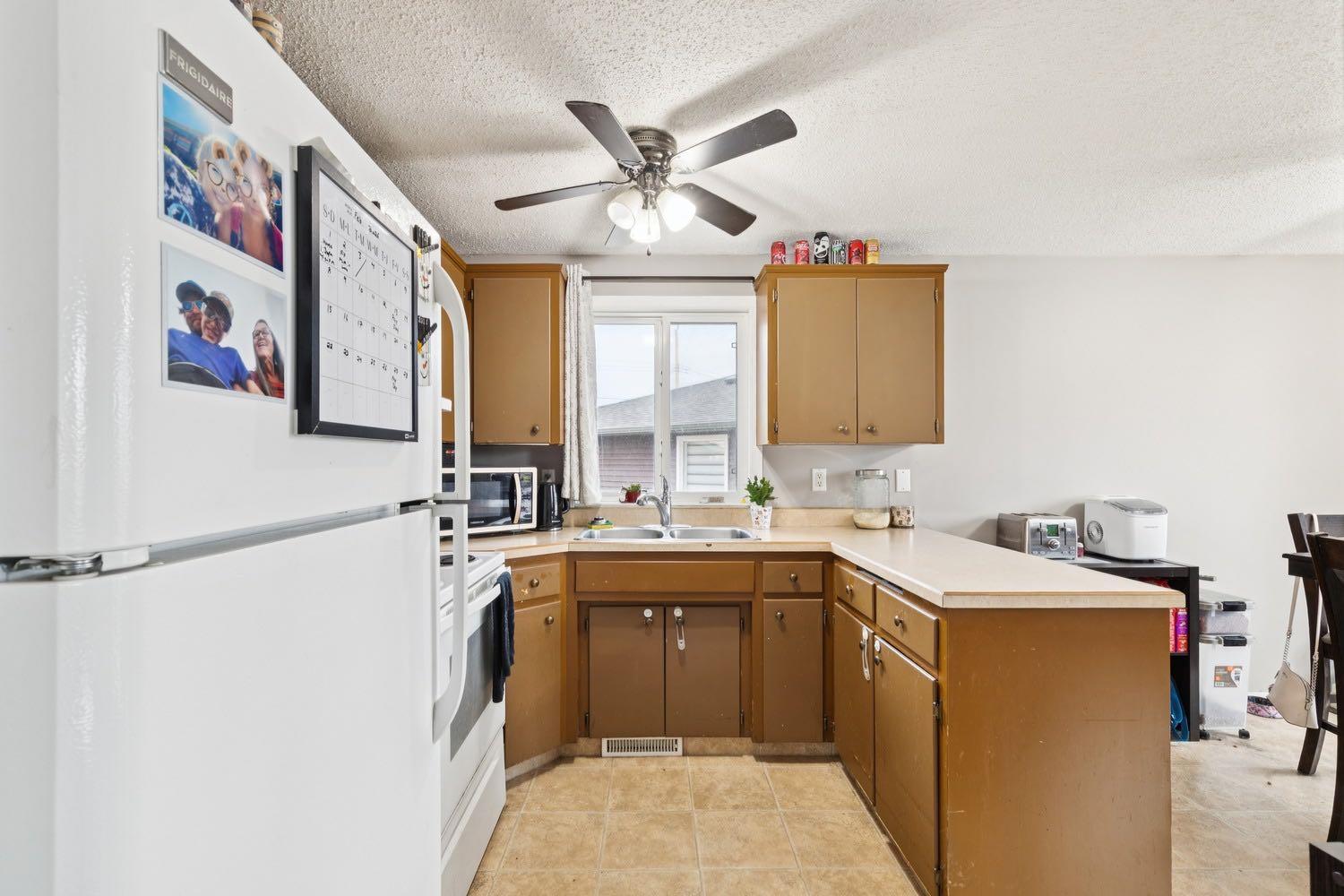 157 Penbrooke Close SE