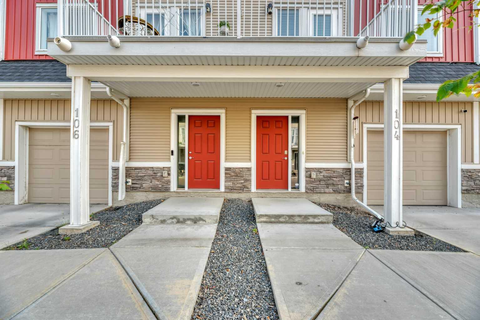 32 Red Embers Parade NE 104