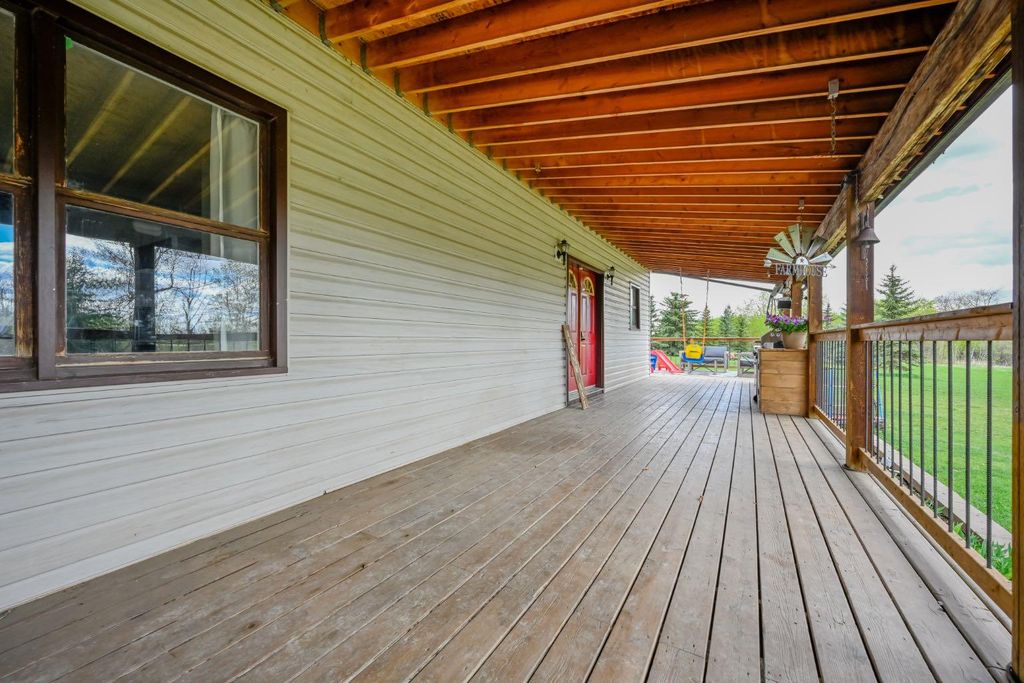 Photo of 31050 43 Highway, Bezanson, AB T0H 0G0 (MLS # A2312033)