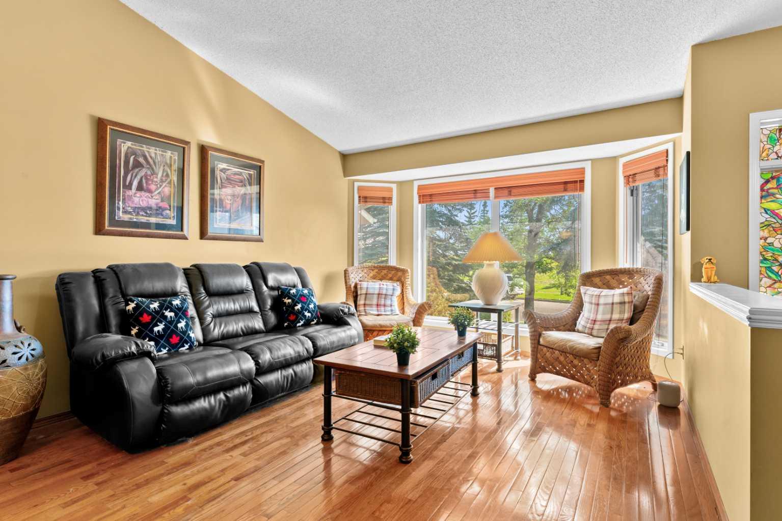 87 Sun Harbour Close SE
