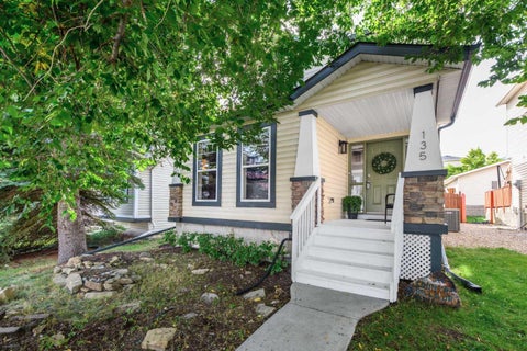 Photo of 135 Country Hills Drive NW, Calgary, AB T3E 4X2 (MLS # A2344230)
