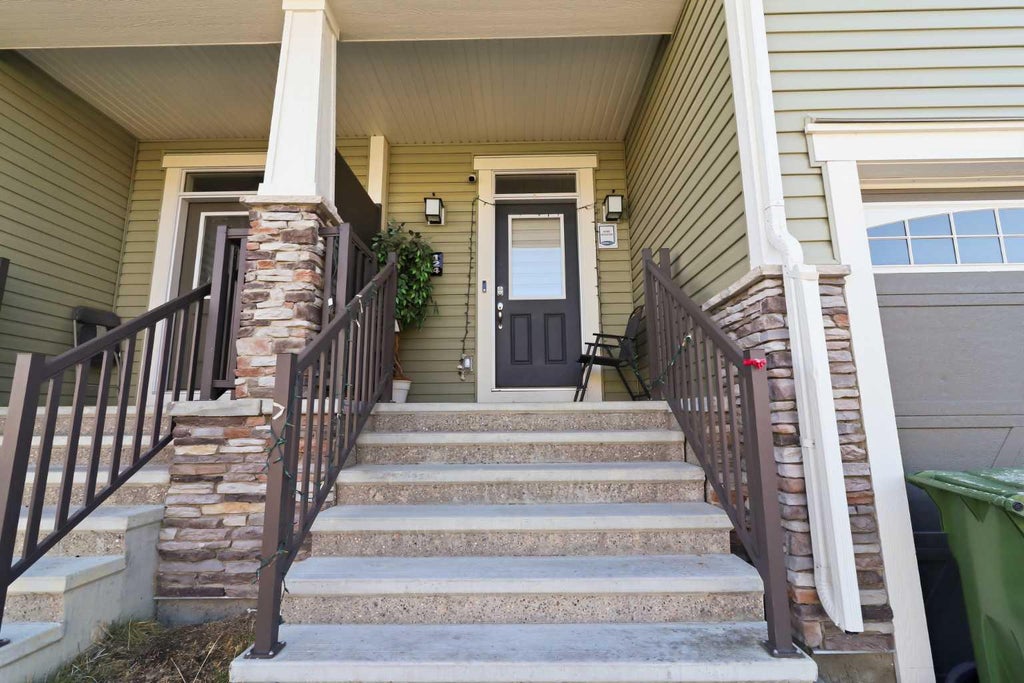 Photo of 124 Cityline Square NE, Calgary, AB T3N 2H5 (MLS # A2352789)