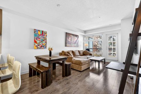 323 20 Avenue SW 204 Calgary AB T2S 0E6