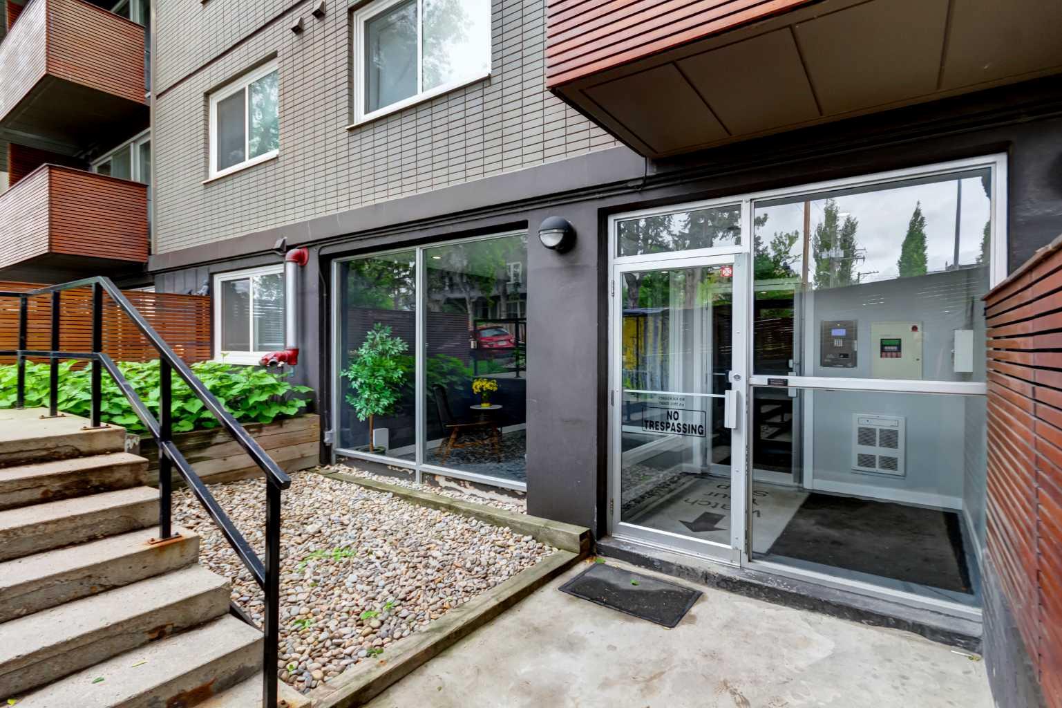 1904 10 Street SW 301