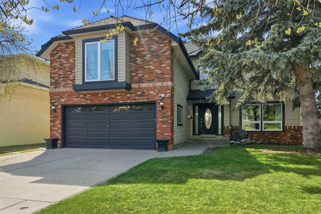 Photo of 11516 Douglas Woods Rise SE, Calgary, AB T2Z 1Z9 (MLS # A2308474)