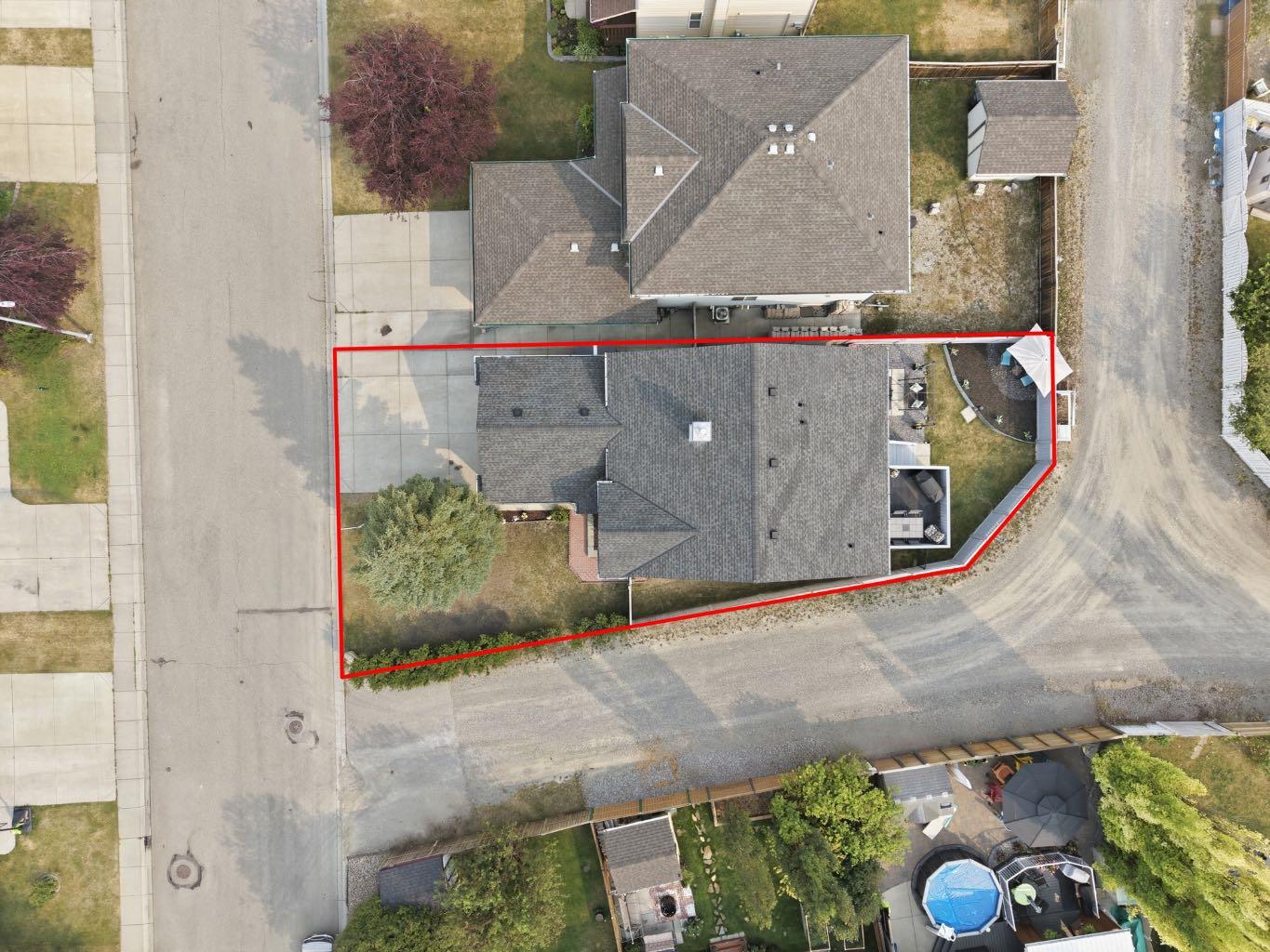 76 Crystalridge Crescent