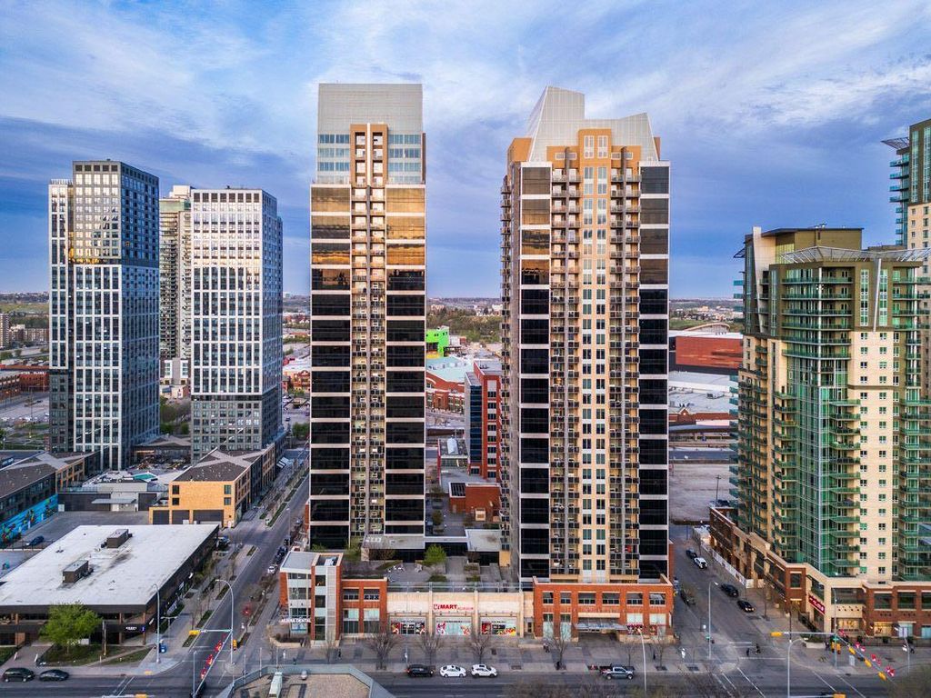 Photo of 211 13 Avenue SE #505, Calgary, AB T2G 1E1 (MLS # A2316845)