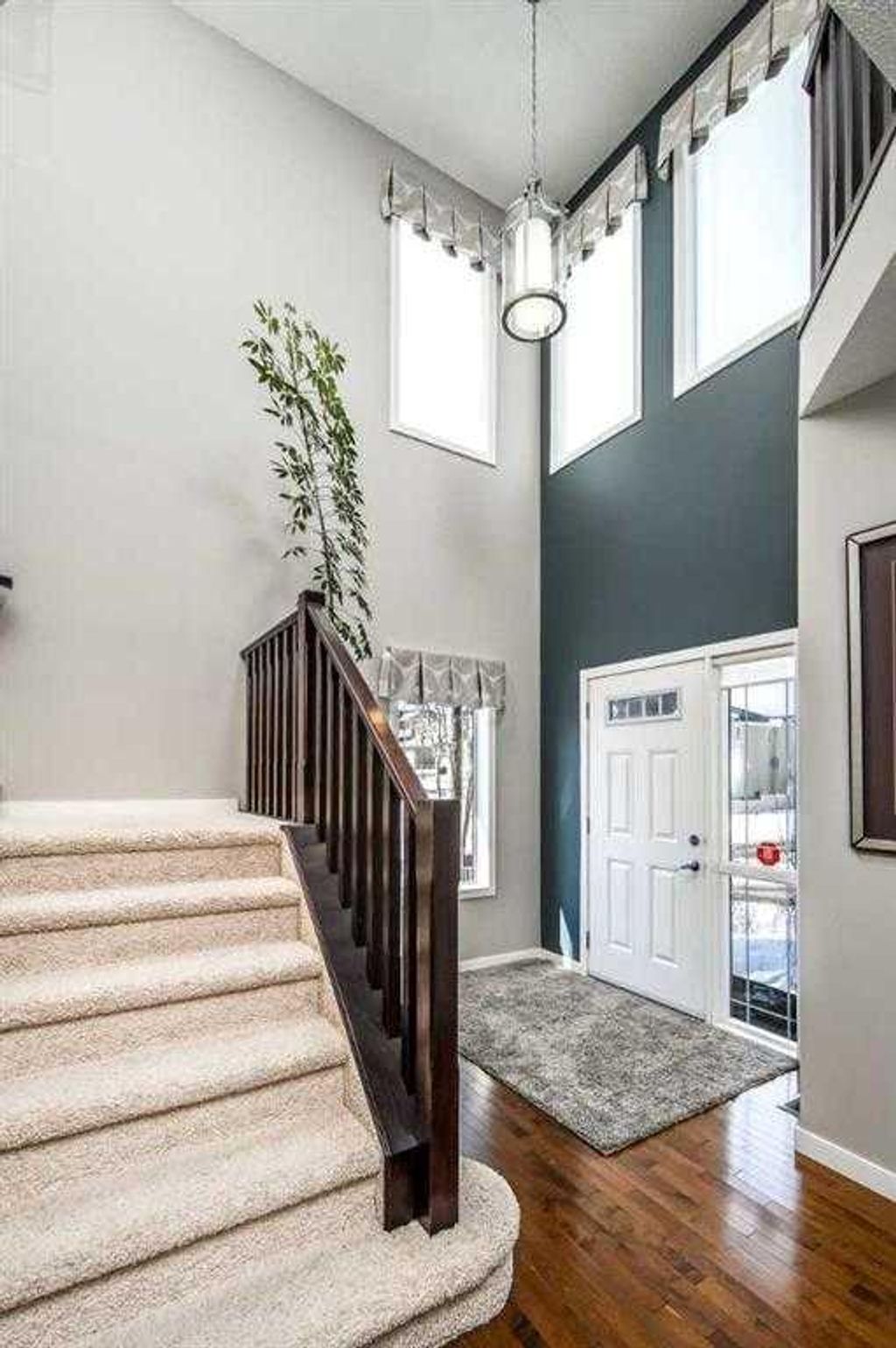 Photo of 5 Panatella Square NW, Calgary, AB T3K 0T4 (MLS # A2279972)