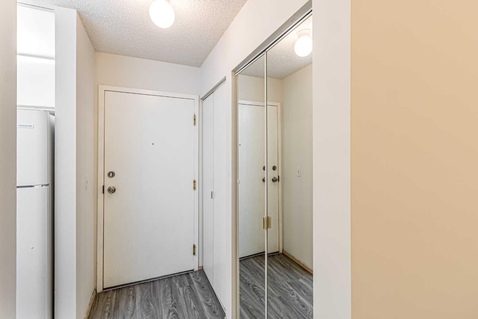 21 Dover Point SE 314