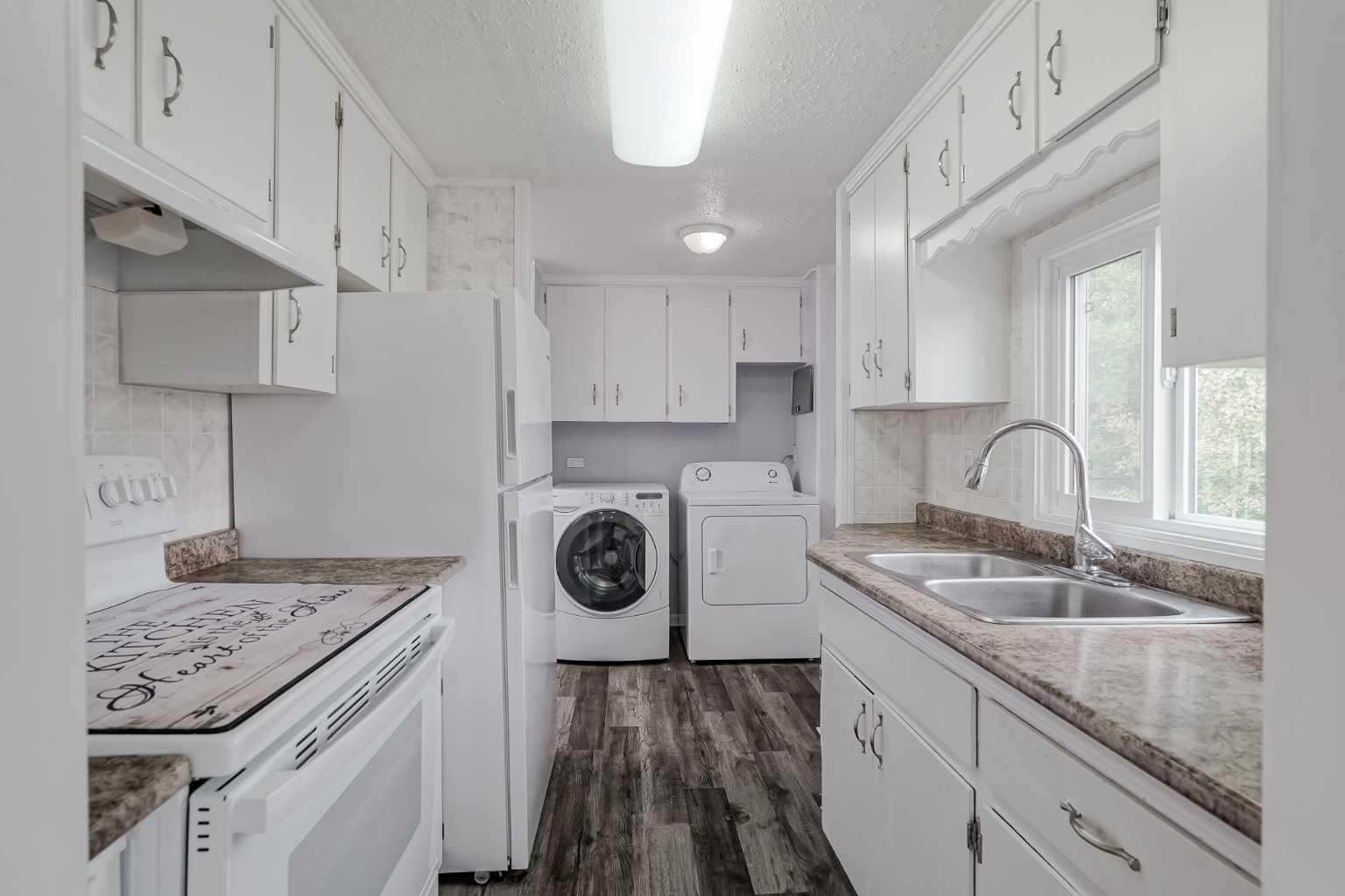 6220 17 Avenue SE 72