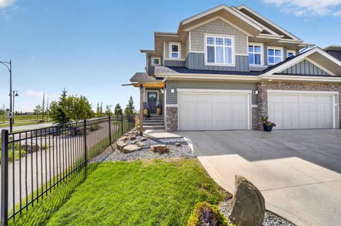 Photo of 6 Springfield Boulevard, Sylvan Lake, AB T4S 0S5 (MLS # A2320990)