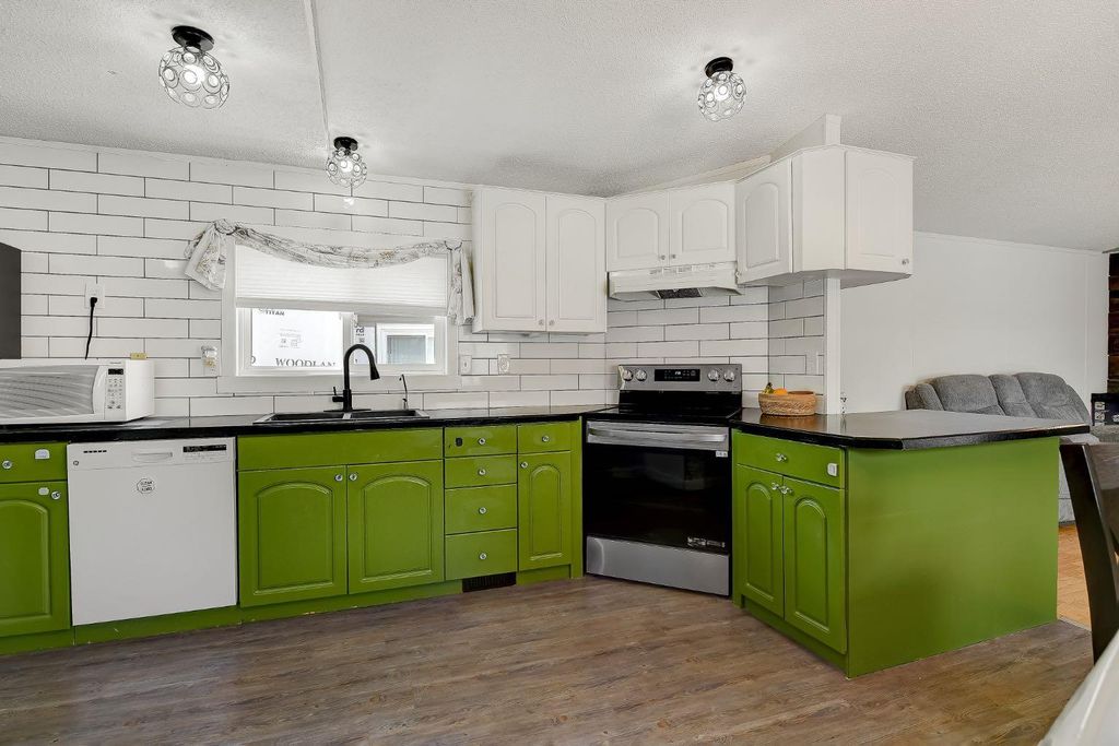 Photo of 119 Clark Crescent Cres, Rural Grande Prairie No. 1, County of, AB T8W 5K5 (MLS # A2311872)