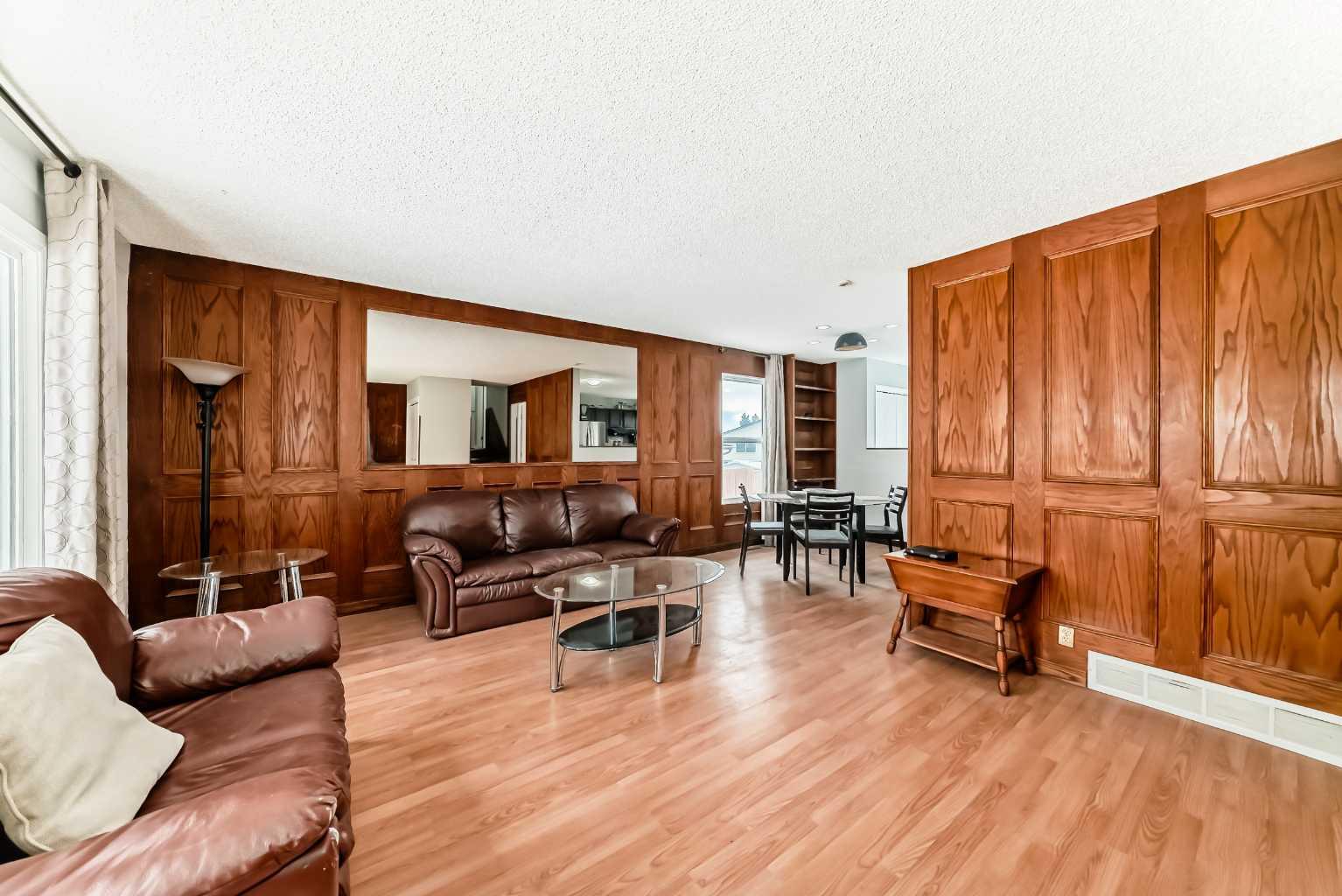 331 Bedford Place NE