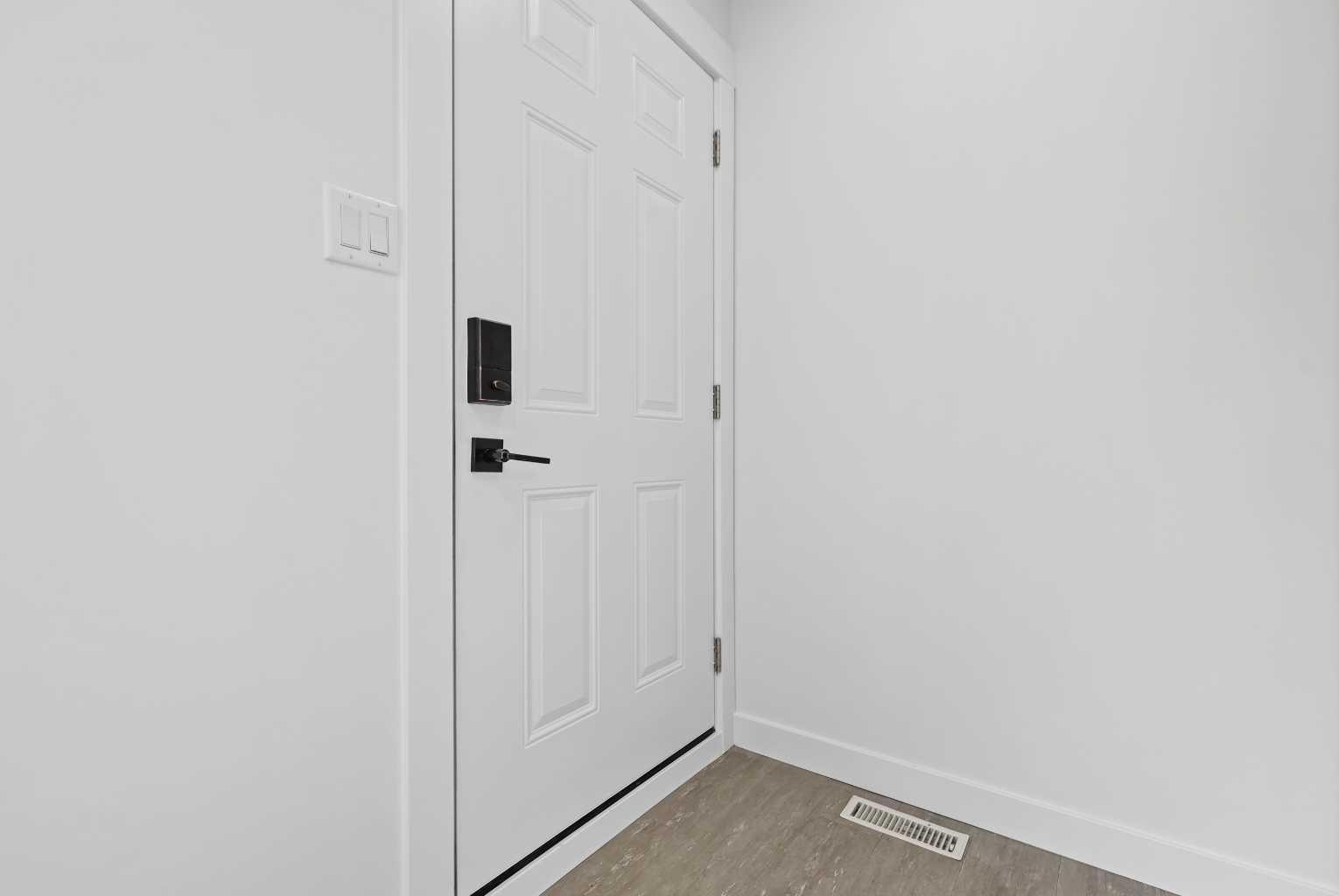 11240 6 Street SW 17