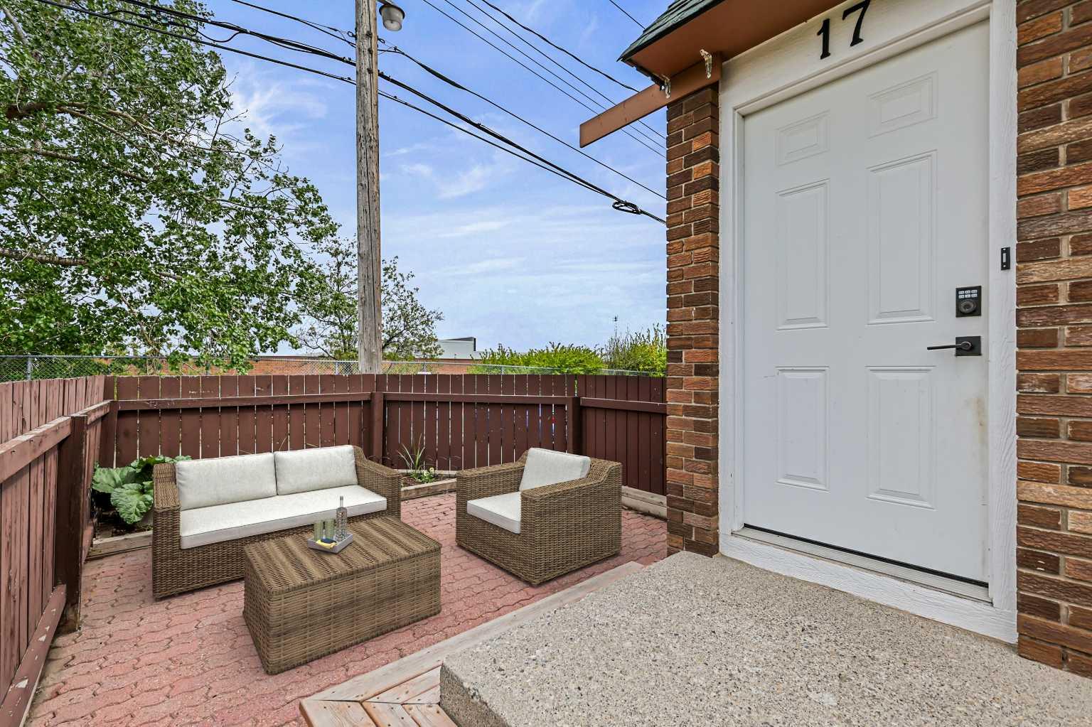 11240 6 Street SW 17
