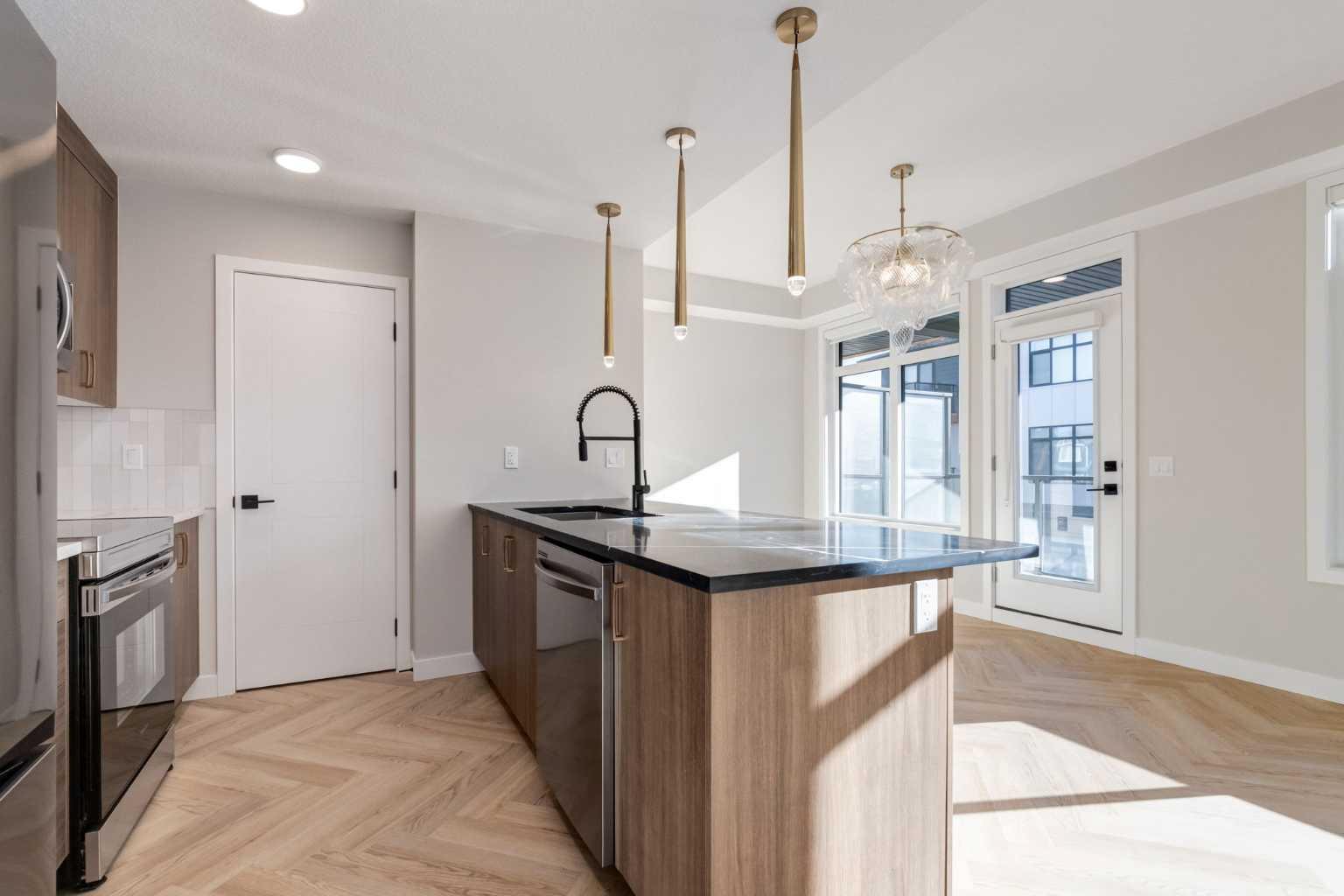 14800 1 Street NW 304