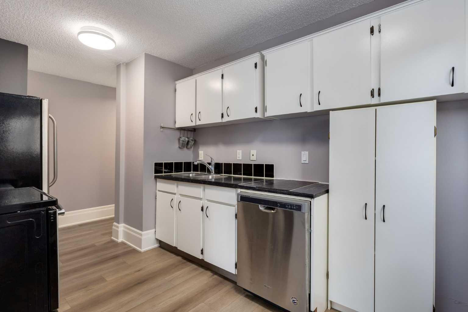 1817 11 Avenue SW 202