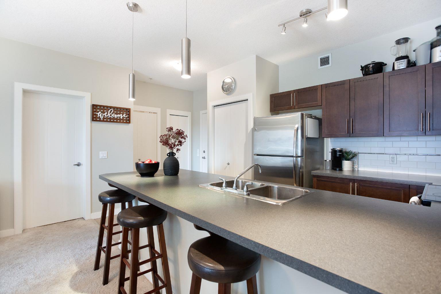 604 East Lake Boulevard NE 2203