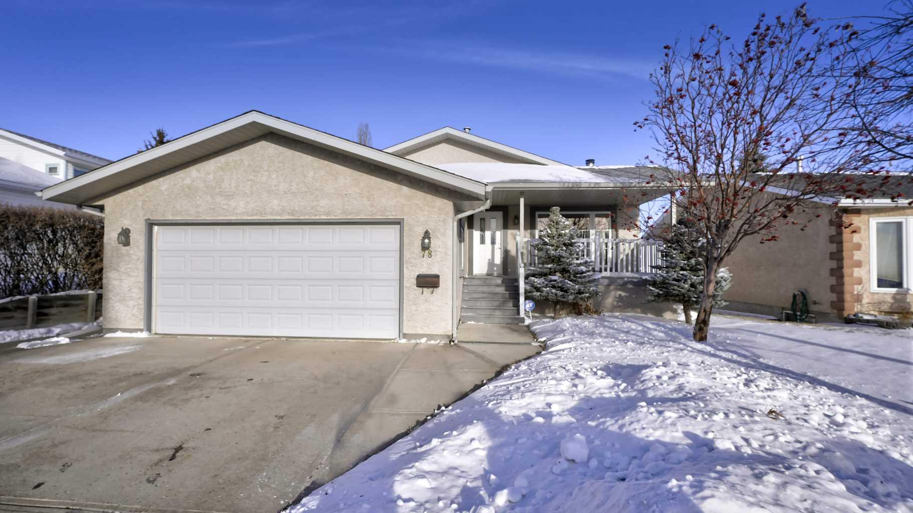 78 Athabasca Crescent