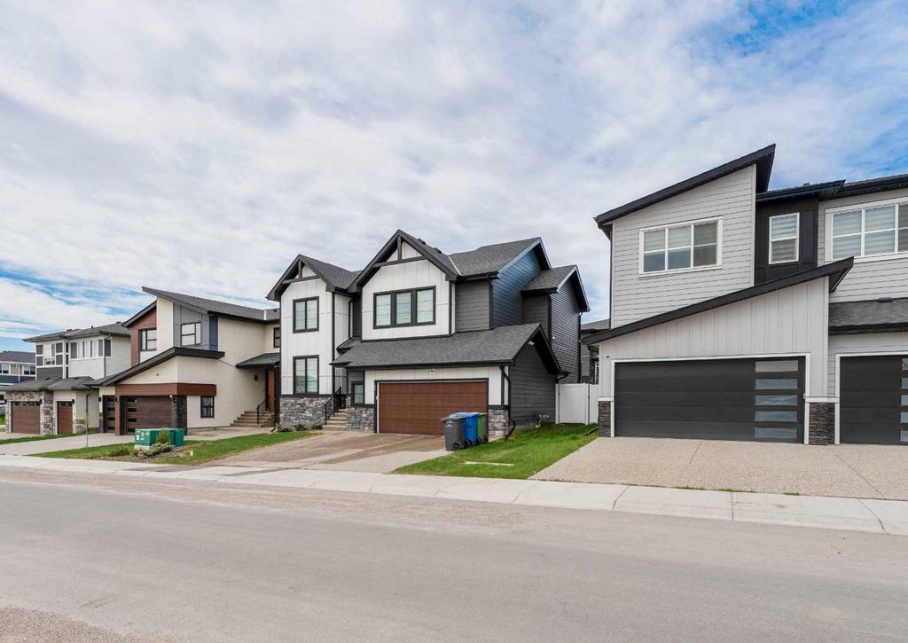 Photo of 64 Waterford Terrace, Chestermere, AB T1X 2P7 (MLS # A2314776)