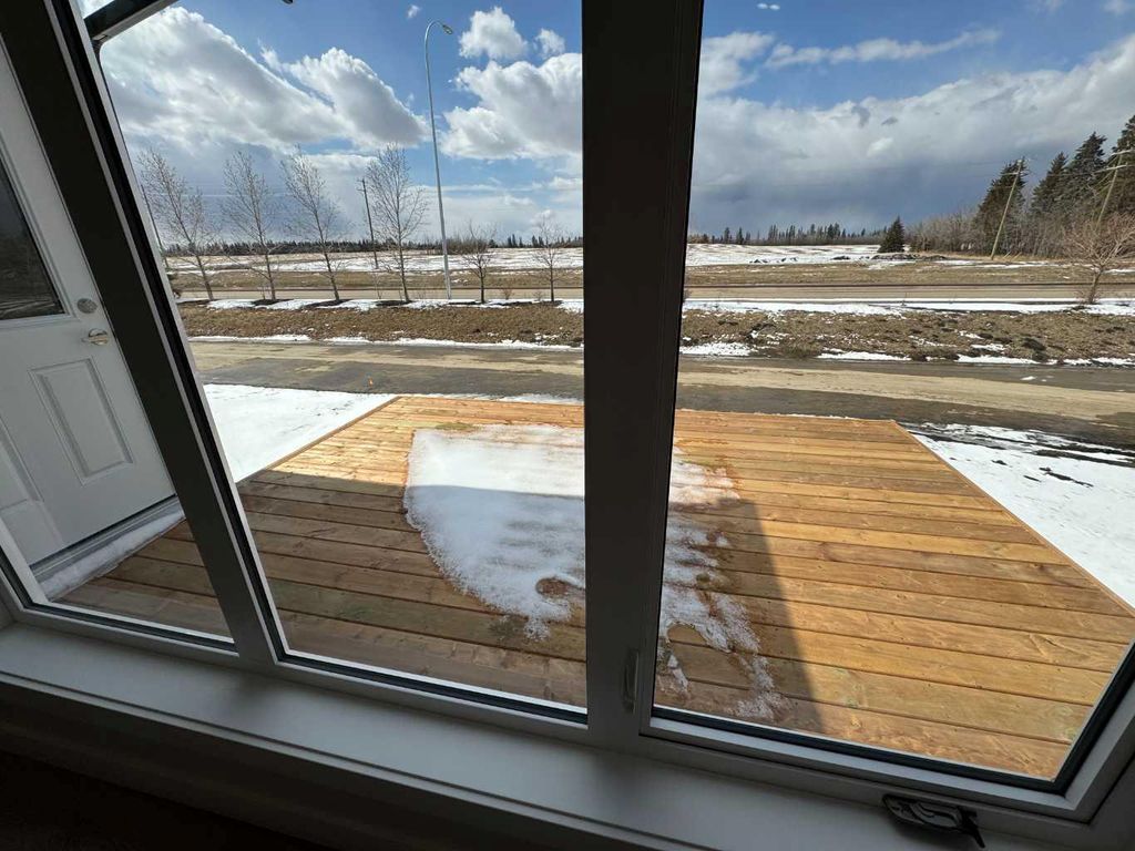 Photo of 52 Emmett Crescent, Red Deer, AB T4P 3G8 (MLS # A2301867)