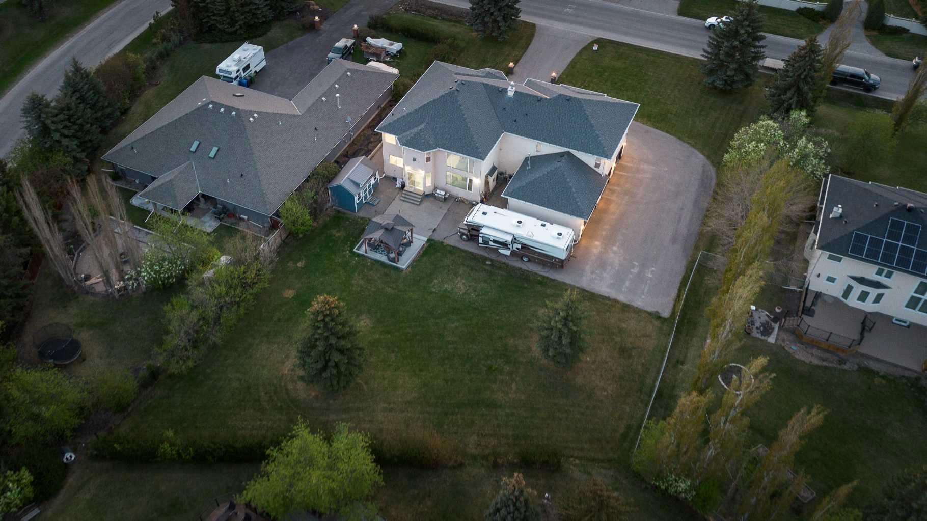 712 East Chestermere Drive