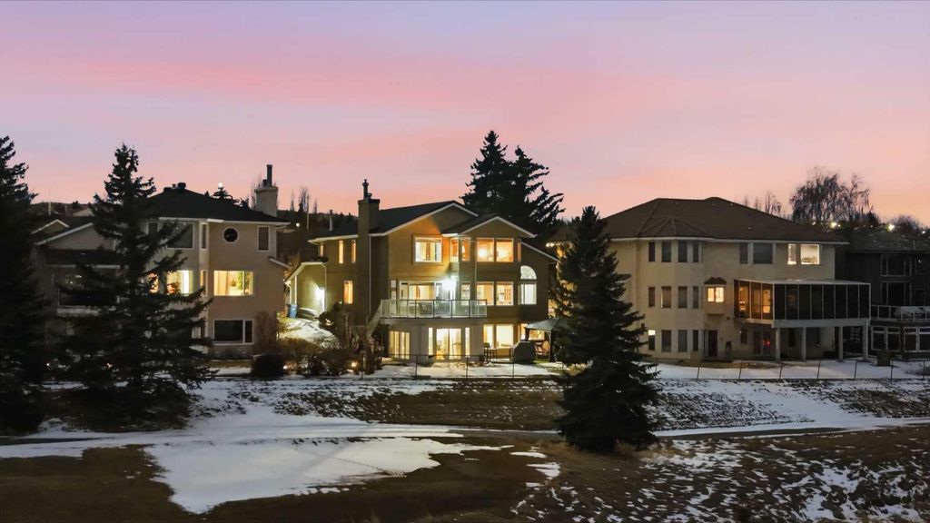 Photo of 40 Country Hills Close NW, Calgary, AB T3K 3Y9 (MLS # A2292514)