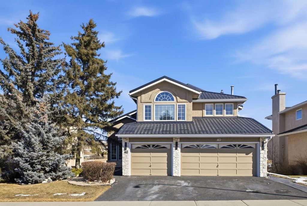 Photo of 40 Country Hills Close NW, Calgary, AB T3K 3Y9 (MLS # A2292514)
