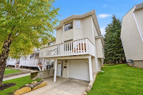 Photo of 436 Killarney Glen Court SW, Calgary, AB T3E 7H4 (MLS # A2353828)
