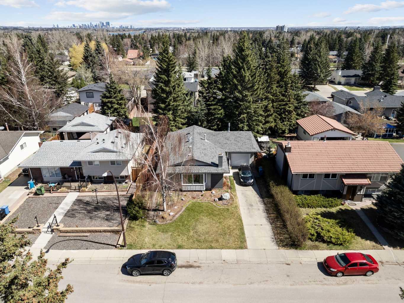 511 Cedarille Crescent SW