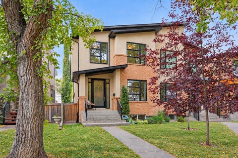 Photo of 2833 26 Street SW, Calgary, AB T3E 2B1 (MLS # A2353347)