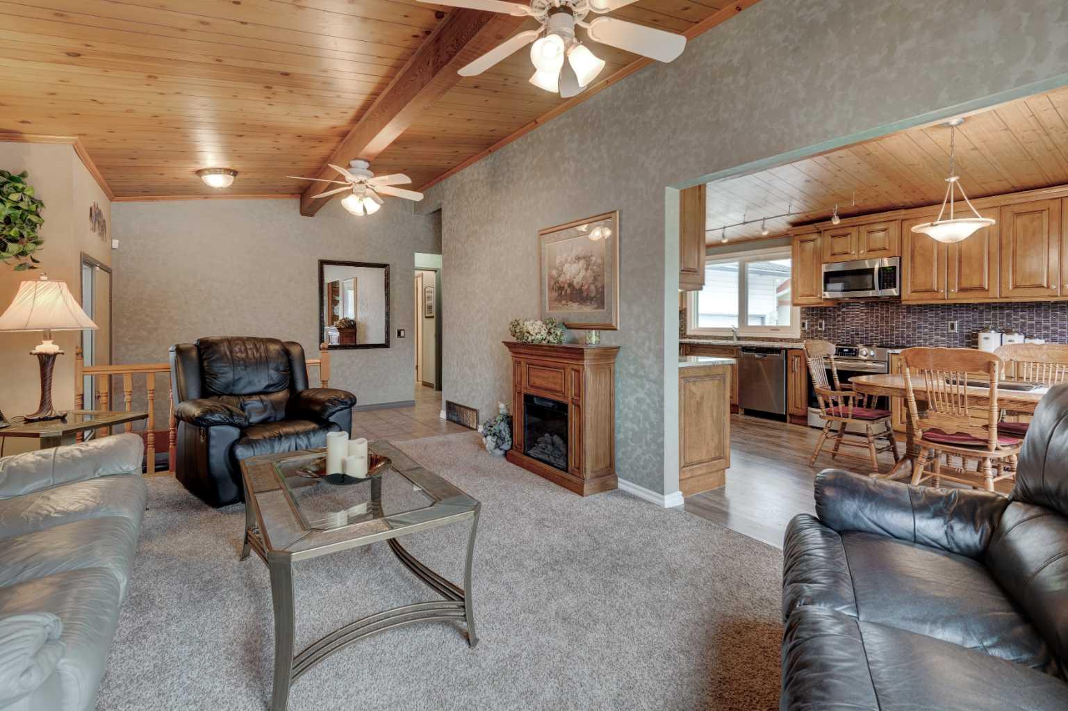 1032 Cantabrian Drive SW