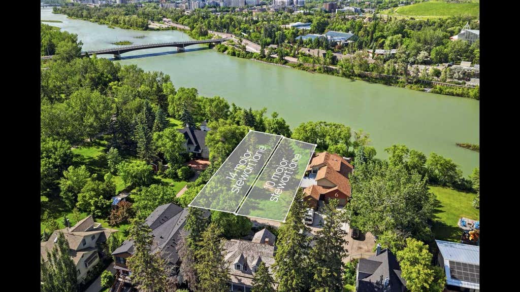Photo of 14 Major Stewart Lane SE, Calgary, AB T2G 5R6 (MLS # A2323571)
