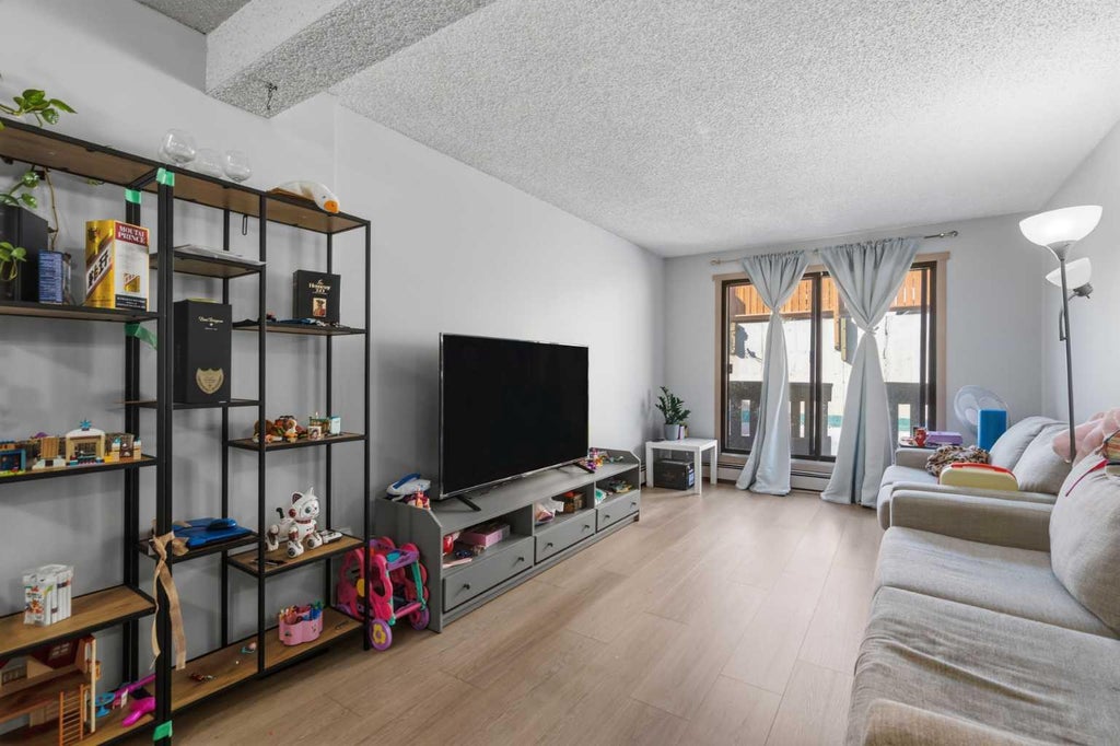 Photo of 3911 1 Street NE #7, Calgary, AB T2K 0X2 (MLS # A2350544)
