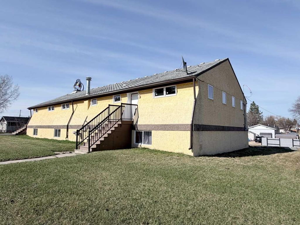 Photo of 4706 50 Street, Mayerthorpe, AB T0E 1N0 (MLS # A2309314)