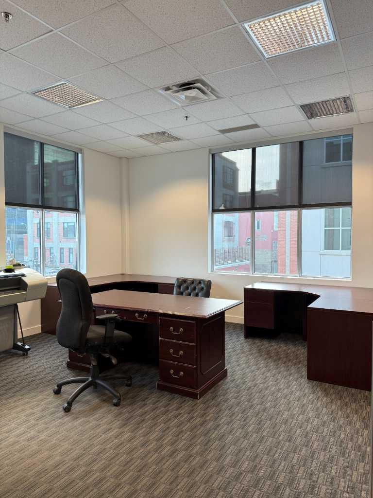 221 10 Avenue SE 203