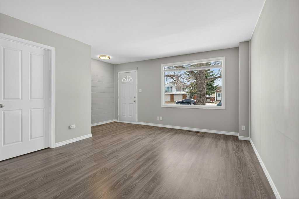 2211 19 Street NE 303